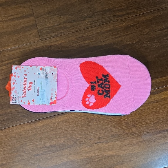 5 PACK VALENTINES DAY CAT MOM MEOW BFF LOVE SNEAKER SOCKS - Picture 2 of 7